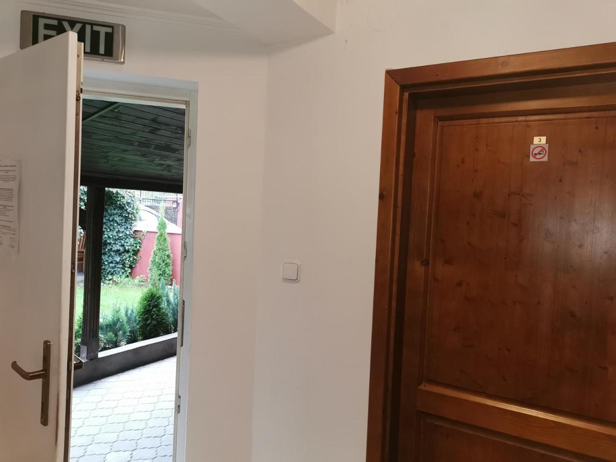 Penzión Rudolf Prievidza Exterior foto